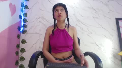 Snapshot of alunajhonsoncm101 chatting on September 20, 9:18 pm alunajhonsoncm101 online show from September 20, 9:18 pm