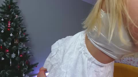 Amelia NEXT STREAM  online show from December 28, 5:03 pm