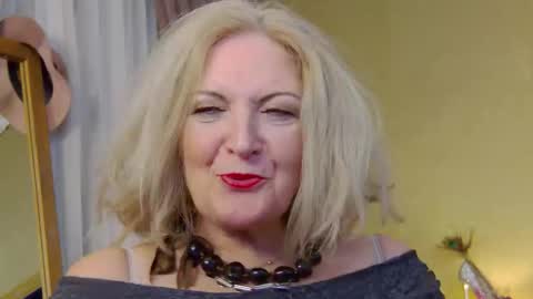 Alura Jenson online show from January 31, 10:29 pm