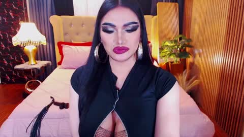 Alura Jhenson online show from April 3, 1:51 pm