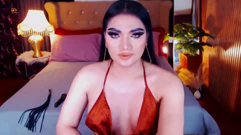 Alura Jhenson online show from May 4, 2:07 am