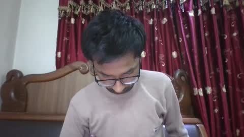 Snapshot of alvin_miler chatting on January 5, 12:42 am alvin miler online show from January 5, 12:42 am