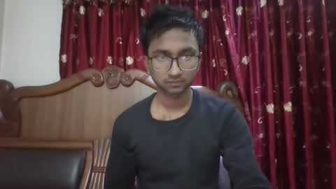 Snapshot of alvin_miler chatting on December 22, 4:59 pm alvin miler online show from December 22, 4:59 pm