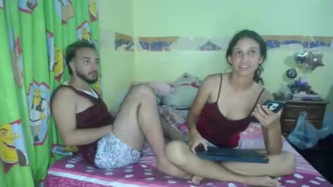 Snapshot of always_hot3 chatting on September 17, 12:47 am always_hot3 online show from September 17, 12:47 am
