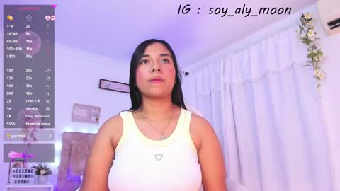 Snapshot of aly_moon chatting on September 11, 1:07 am Im Aly3 online show from September 11, 1:07 am