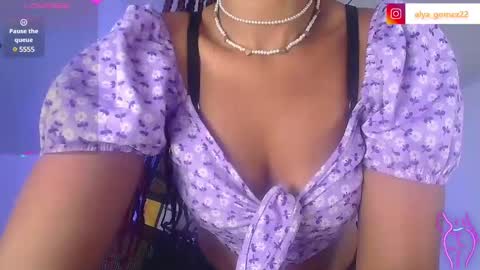   online show from December 20, 8:45 pm