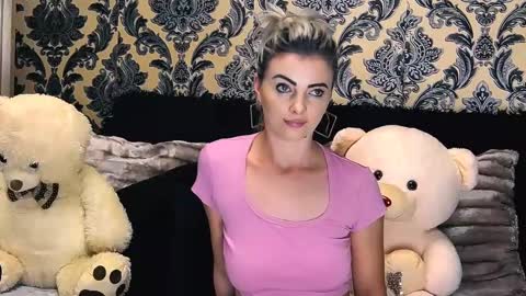 aly online show from December 19, 3:41 pm