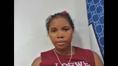 alydie7 online show from April 25, 5:21 pm
