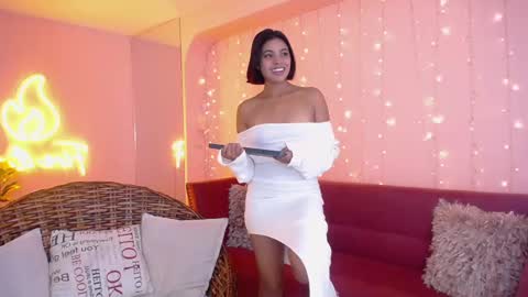 alyn online show from February 12, 12:55 pm
