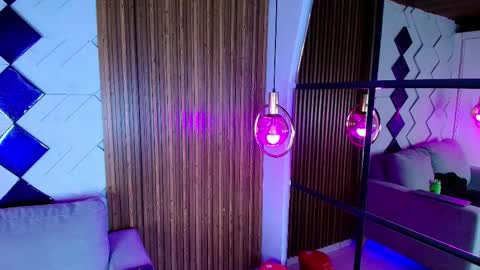 sopie online show from September 26, 9:01 pm