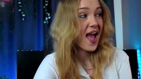 Vanessa online show from November 4, 4:03 am