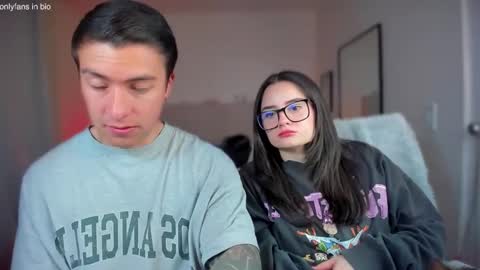 look onlyfans in screen online show from March 12, 3:13 am