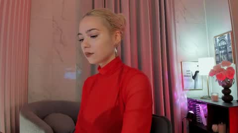 Alysia online show from May 17, 10:52 pm