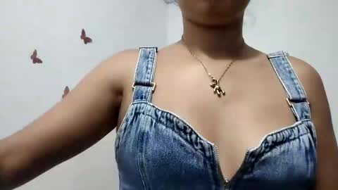 allyson online show from February 2, 2:42 am