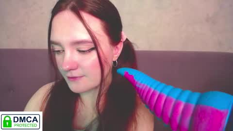 Alyssa online show from November 20, 4:11 am