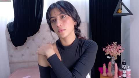 alyssa_joness online show from February 3, 1:26 pm