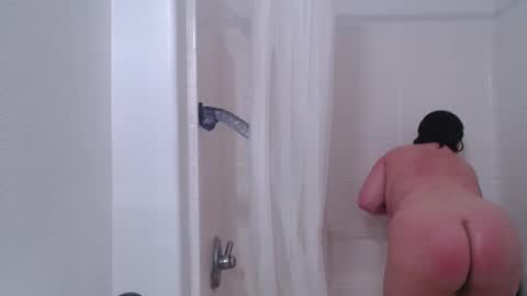 Snapshot of alyssiaamorexo chatting on February 11, 5:18 pm Alyssiaamorexo online show from February 11, 5:18 pm
