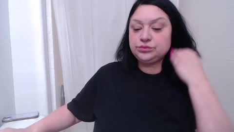 Snapshot of alyssiaamorexo chatting on March 3, 3:32 pm Alyssiaamorexo online show from March 3, 3:32 pm