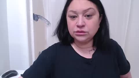 Snapshot of alyssiaamorexo chatting on February 4, 5:12 pm Alyssiaamorexo online show from February 4, 5:12 pm