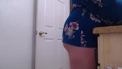 Snapshot of alyssiaamorexo chatting on March 5, 4:35 pm Alyssiaamorexo online show from March 5, 4:35 pm