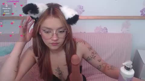 Alyy online show from October 11, 2:54 pm