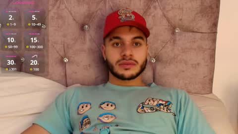 Amadeo Wild online show from November 30, 4:25 pm