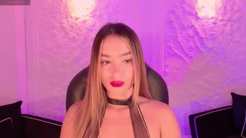 Amaia Haywood online show from November 22, 5:17 am