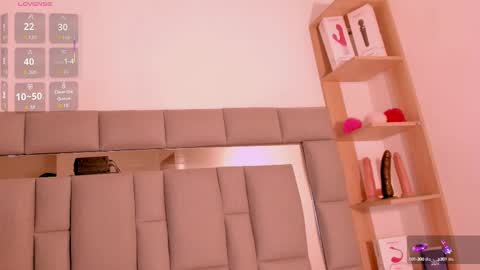 Amaia  online show from October 13, 6:43 pm