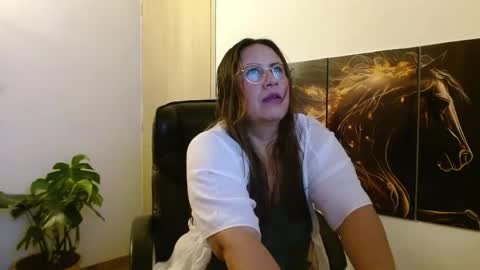 AMALIA online show from April 14, 11:30 pm