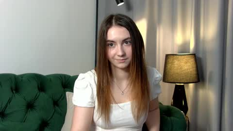 Amalia online show from March 12, 3:51 pm