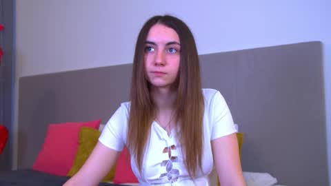 Amalia online show from March 1, 6:24 am