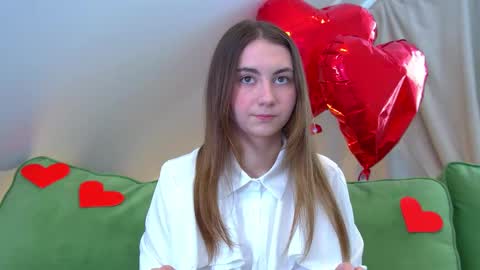 Amalia online show from February 18, 11:00 am