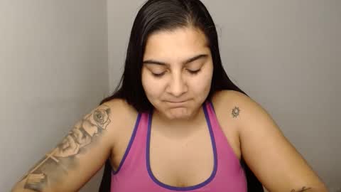 Snapshot of amanda5star chatting on January 27, 1:16 am The queen of the biceps online show from January 27, 1:16 am