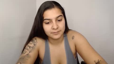Snapshot of amanda5star chatting on January 22, 11:56 am The queen of the biceps online show from January 22, 11:56 am