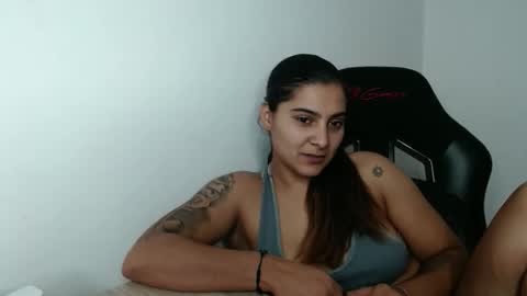 Snapshot of amanda5star chatting on September 20, 8:34 pm The queen of the biceps online show from September 20, 8:34 pm
