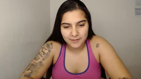 Snapshot of amanda5star chatting on February 6, 11:04 pm The queen of the biceps online show from February 6, 11:04 pm