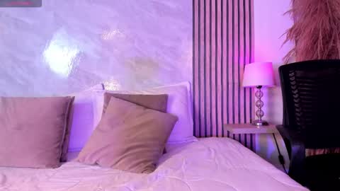 Luisa online show from October 11, 12:59 am