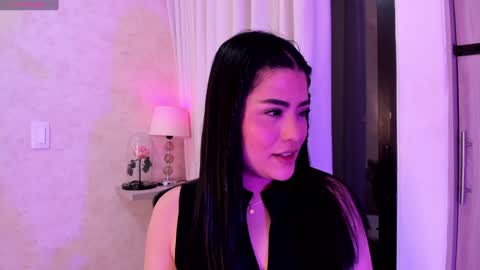 Snapshot of amanda_26 chatting on January 29, 1:37 am Luisa online show from January 29, 1:37 am