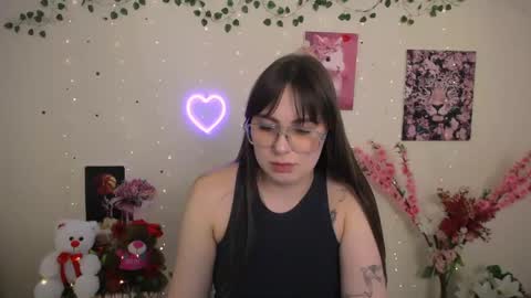 amanda_bright_ online show from May 14, 10:46 am