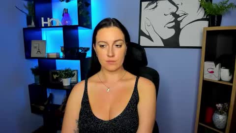 Amanda online show from March 11, 4:54 pm