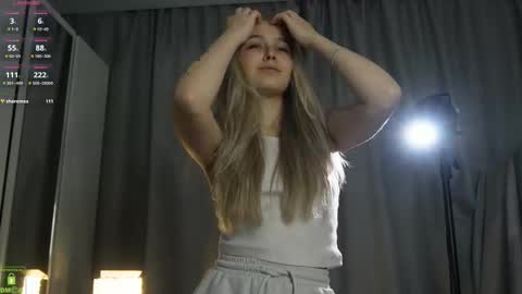     online show from October 31, 2:06 pm