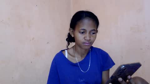 Snapshot of amandaerotic chatting on September 17, 6:28 am amandaerotic online show from September 17, 6:28 am