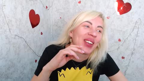 Amanda online show from March 12, 10:05 am