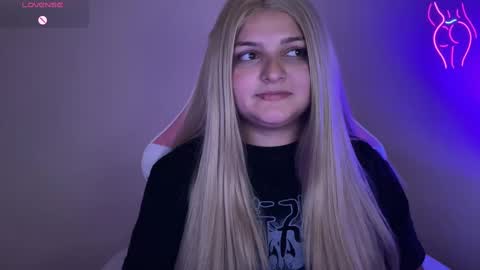 Amandha online show from February 18, 9:09 pm