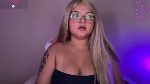 Amandha online show from February 13, 11:15 pm