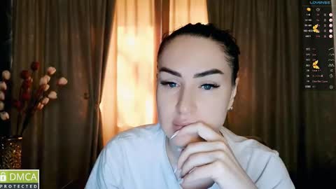 amara campbell online show from October 13, 4:25 am