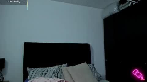 -  A M A R A - online show from March 7, 2:46 am