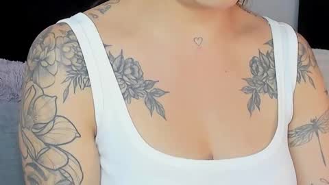 -  A M A R A - online show from October 6, 10:38 pm