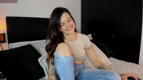 -  A M A R A - online show from February 12, 1:41 am