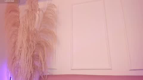 Snapshot of amaraevanss_ chatting on February 26, 12:16 pm Amara online show from February 26, 12:16 pm